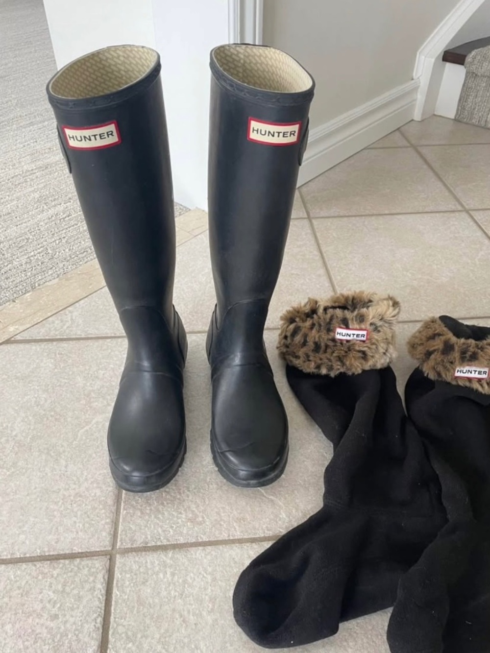 Women’s Hunter boots (size 7)